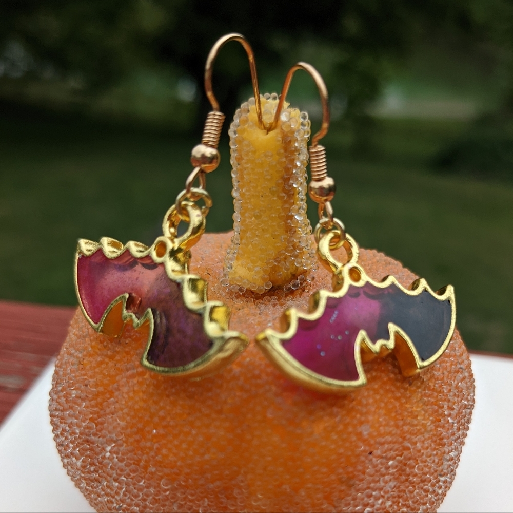 Bats Purple Wicked Earrings Handmade Resin Bat Gold Lightweight Spooky - Picture 7 of 7